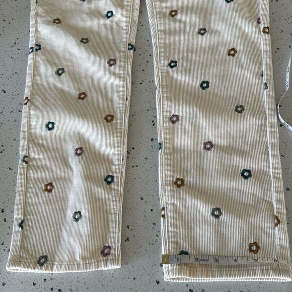 PACSUN Cream Floral Embroidered Corduroy Mom Jeans Size 26 Classic High Rise NWT - Picture 9 of 15